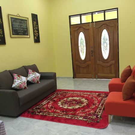 Homestay Talina Куала Теренгану Екстериор снимка