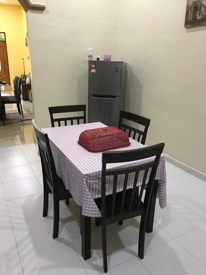 Homestay Talina Куала Теренгану Екстериор снимка